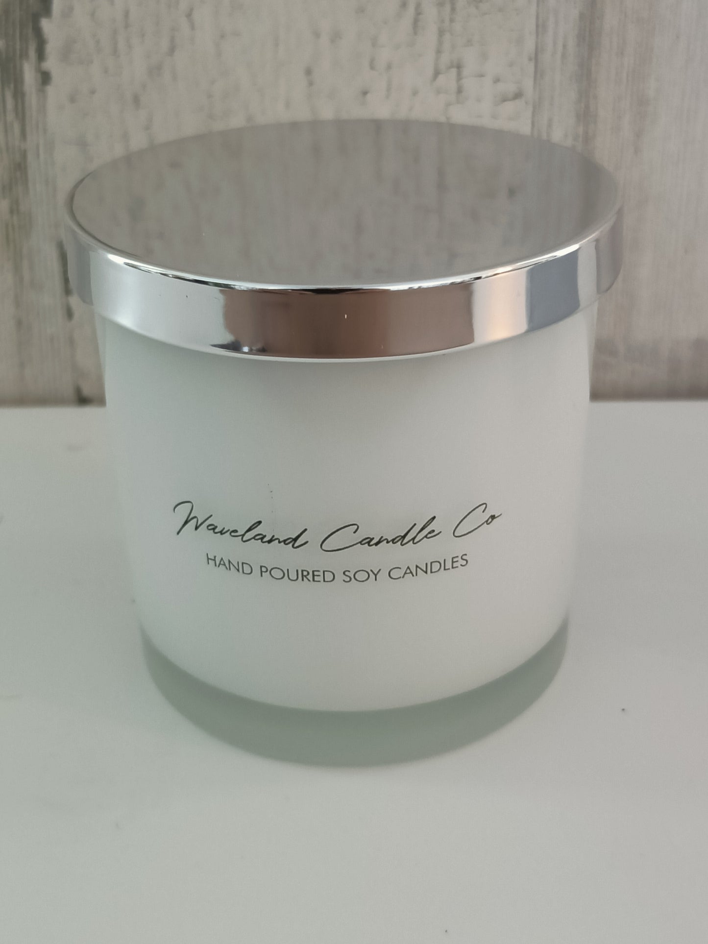 Midnight Bourbon - Monticiano Milk White Glass Soy Candle